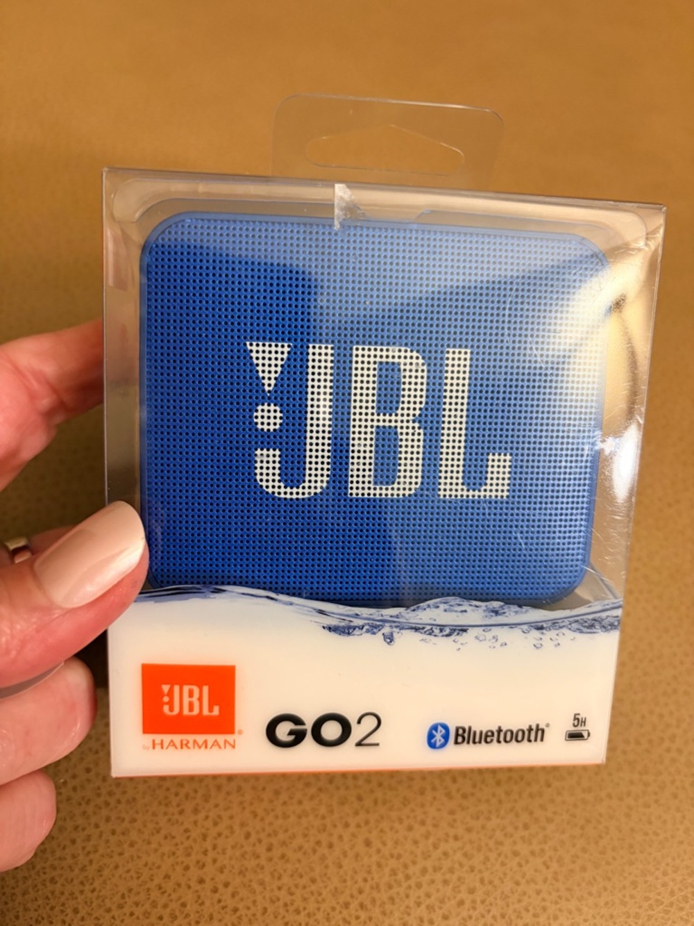 JBL GO2 Compact Bluetooth Speaker in Blue